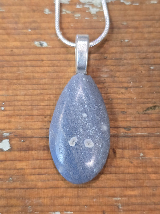 Leland Blue Pendant lb3