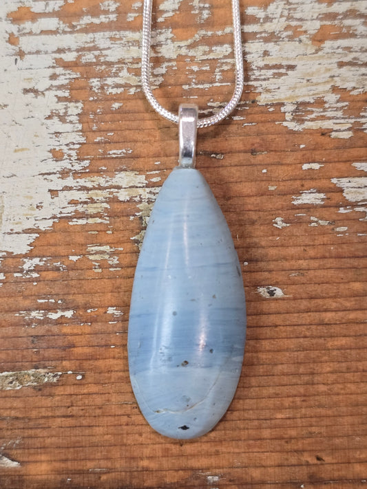 Leland Blue Pendant lb9