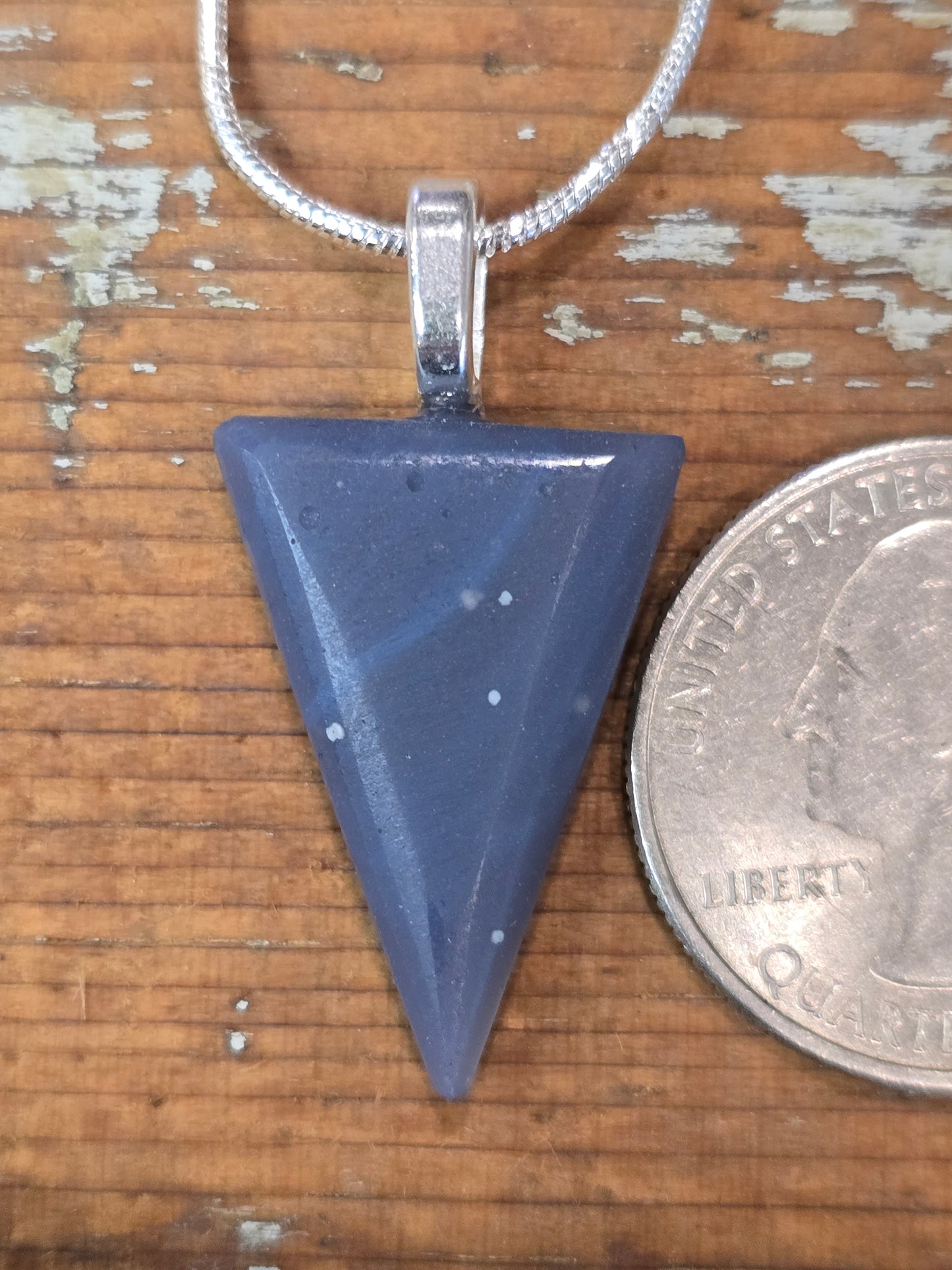 Leland Blue Pendant lb21