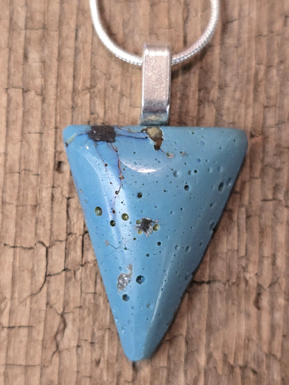 Leland Blue Pendant #LB23