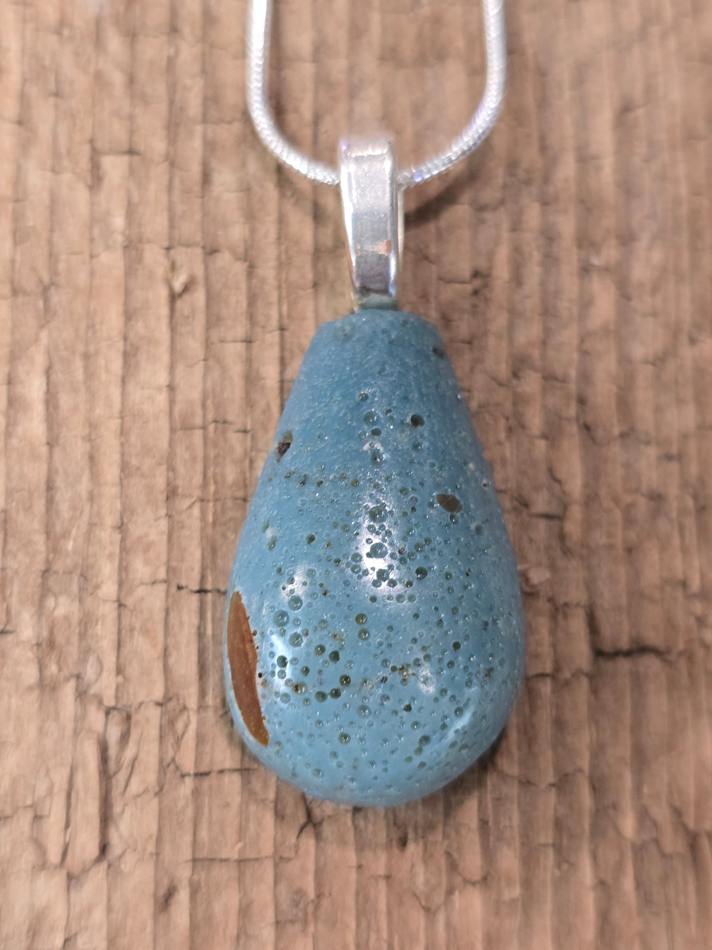 Leland Blue Pendant lb35