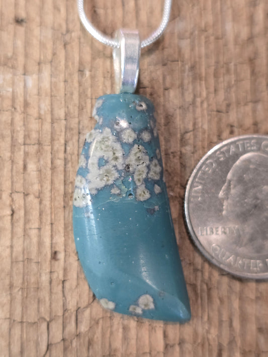 Leland Blue Pendant 016