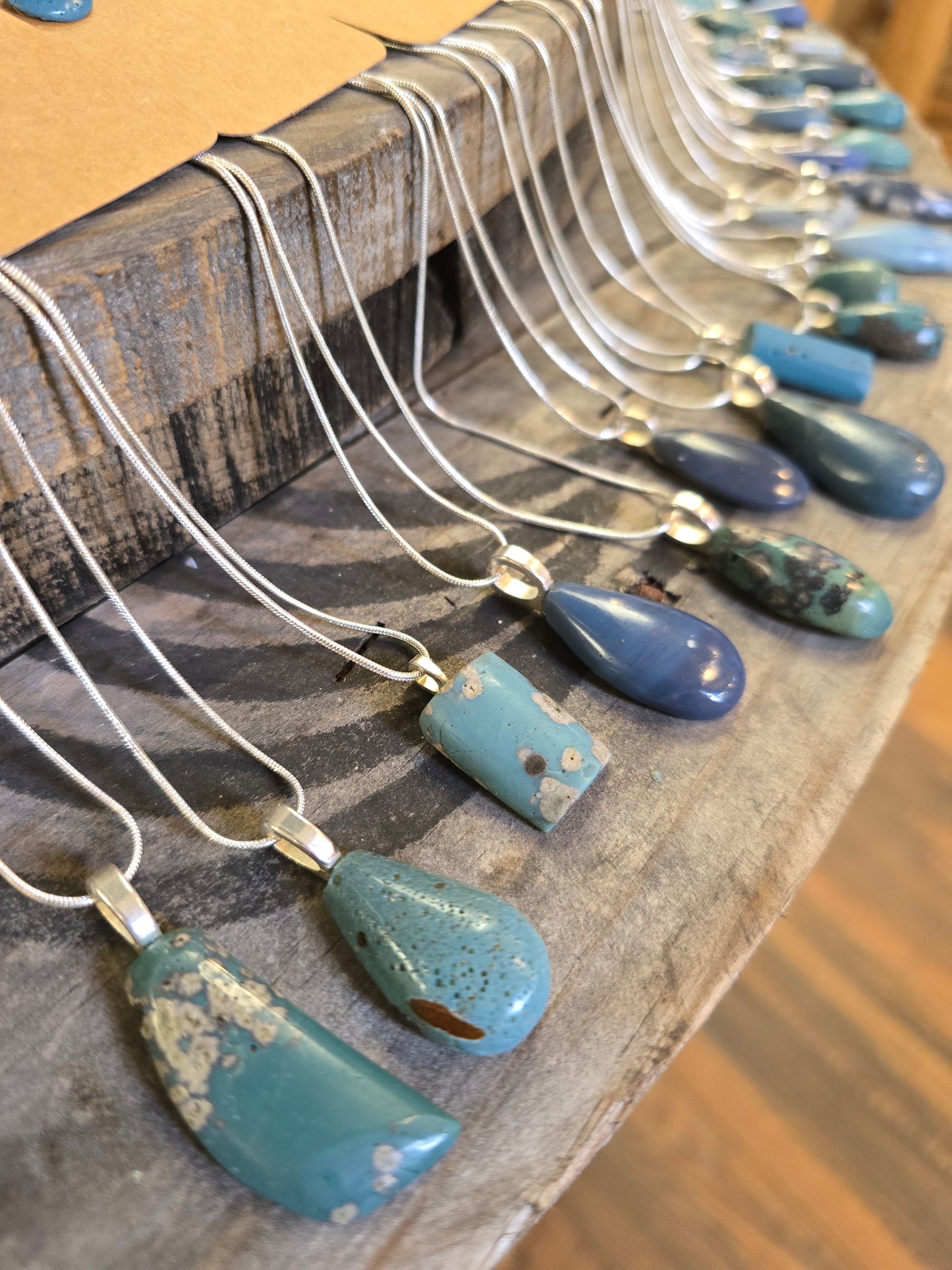 Leland Blue Pendant lb14