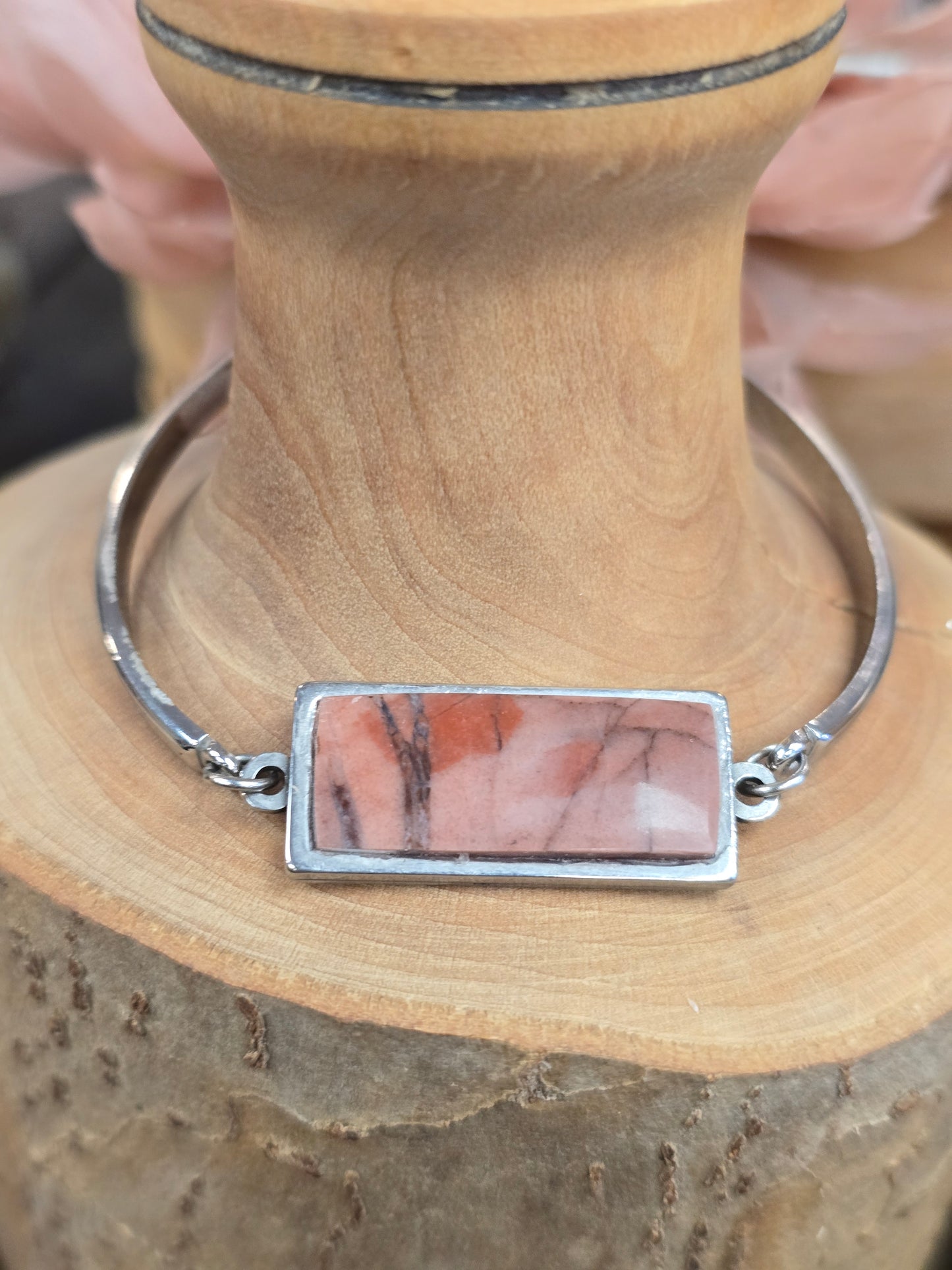 Kona Dolomite Bar Bracelet k11