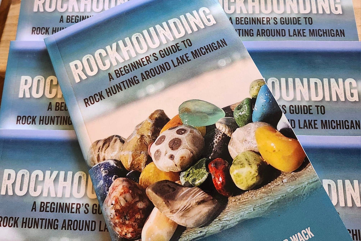 Rockhounding: A Beginner's Guide to Rock Hunting Around Lake Michigan