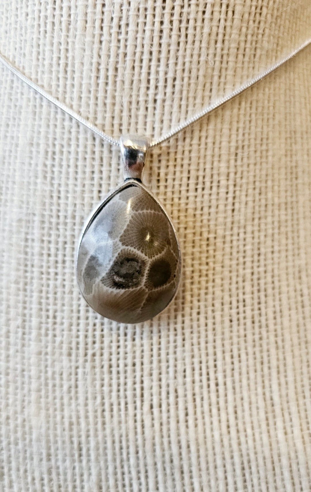 Petoskey Oval Pendant_20