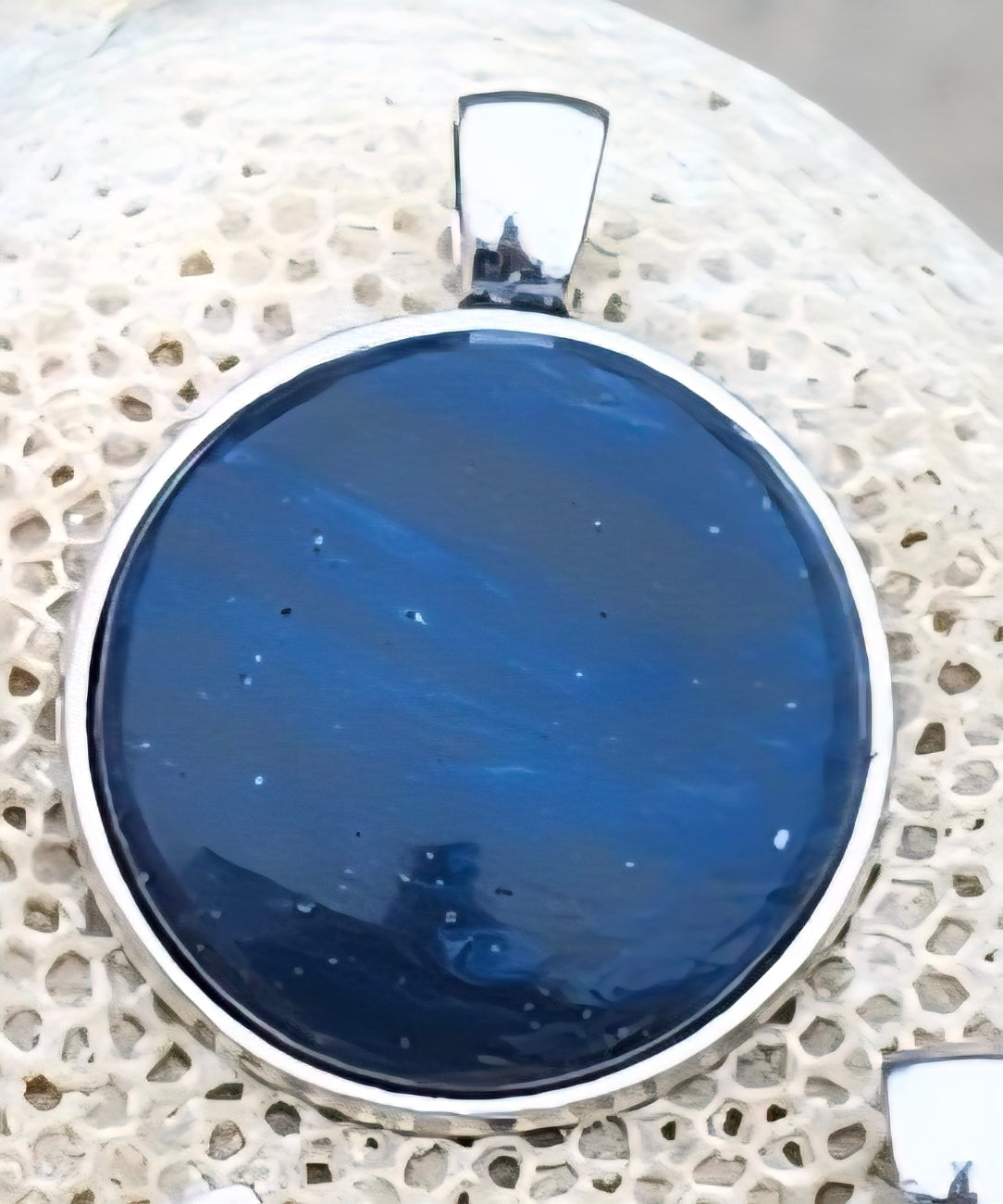 Leland blue circle
