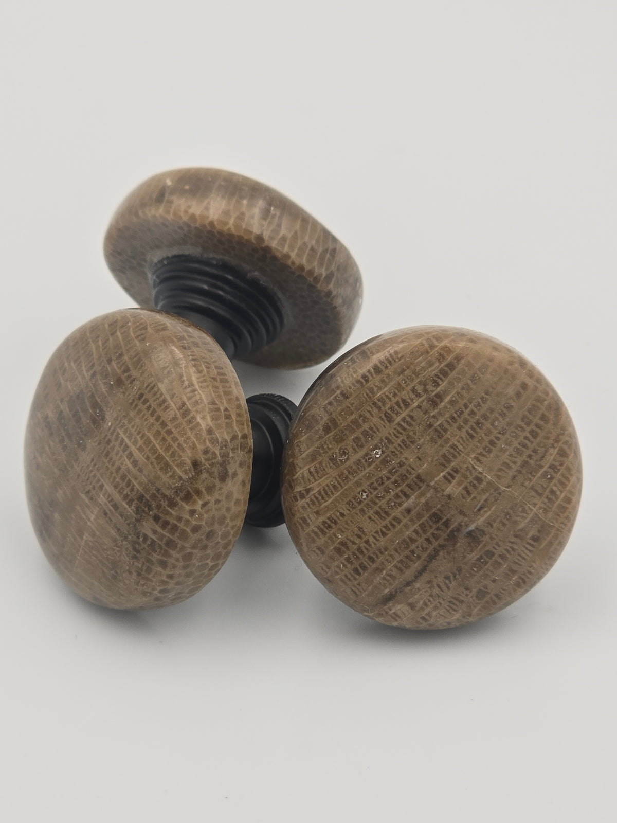 Charlevoix Round Cab Knob